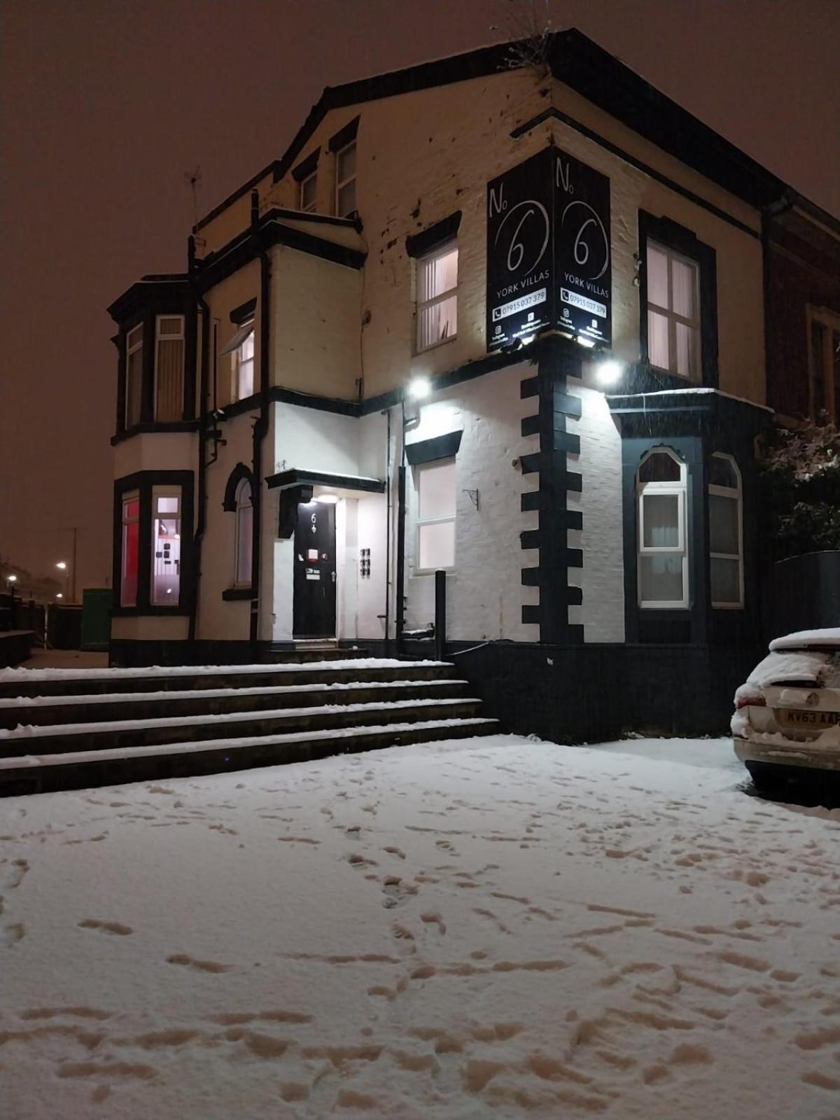 Kop View Hotel Liverpool Exterior foto